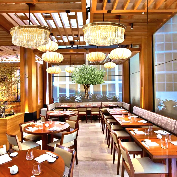 EN VENTA BAR RESTAURANTE CON TERRAZA EN SOL 1